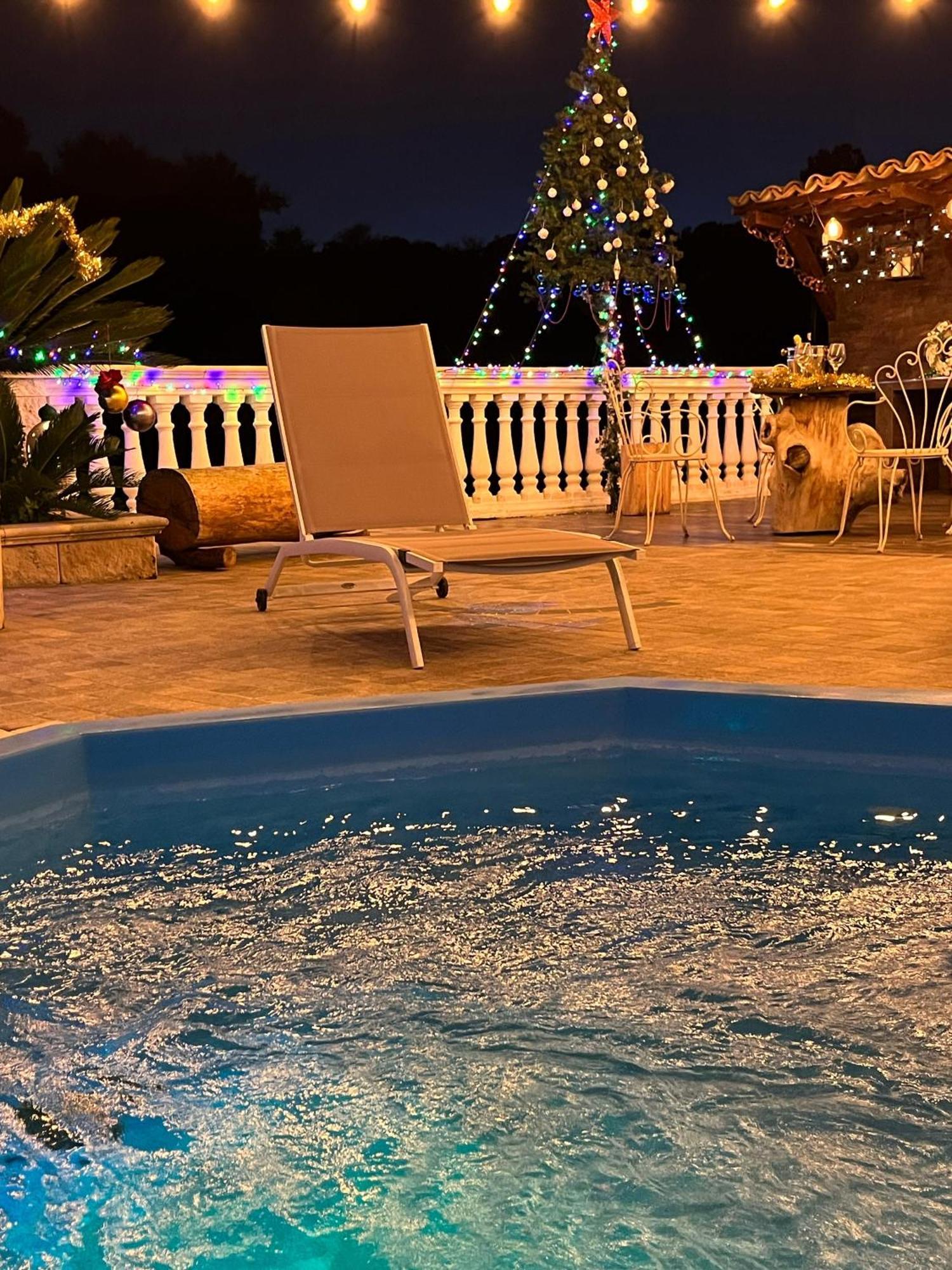 Villa Fiore - Piscina E Idromassaggio Итри Экстерьер фото