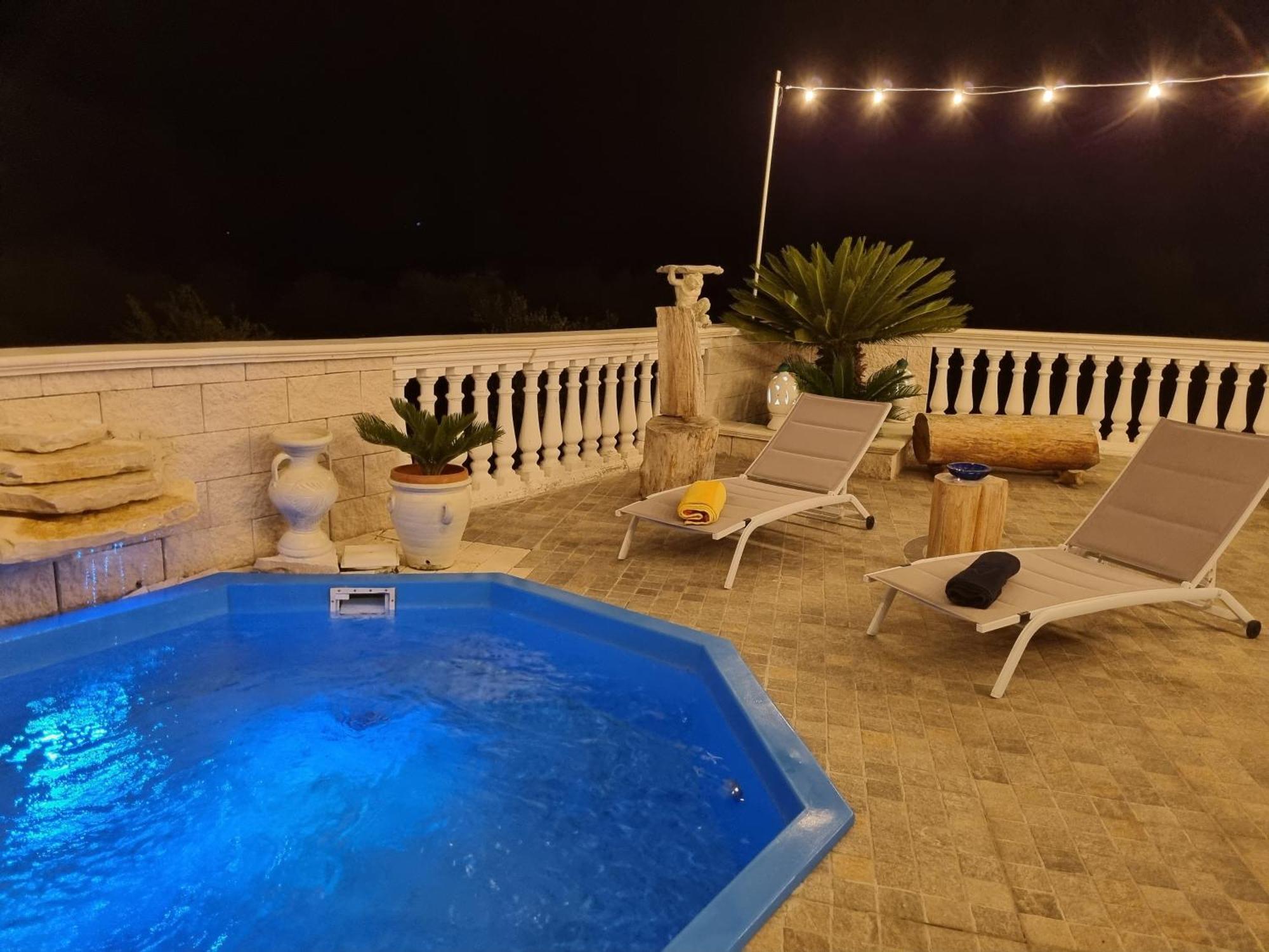Villa Fiore - Piscina E Idromassaggio Итри Экстерьер фото