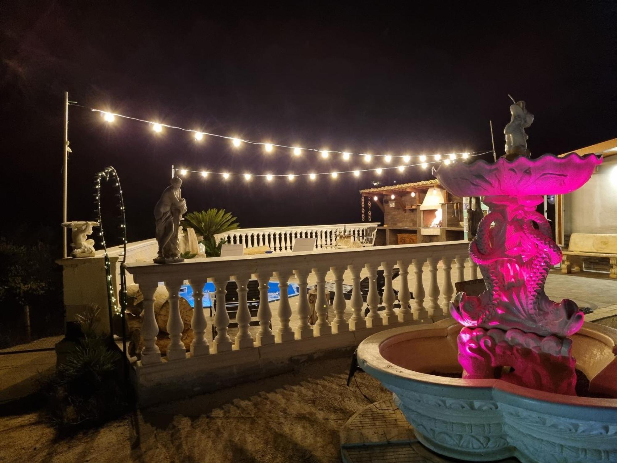 Villa Fiore - Piscina E Idromassaggio Итри Экстерьер фото